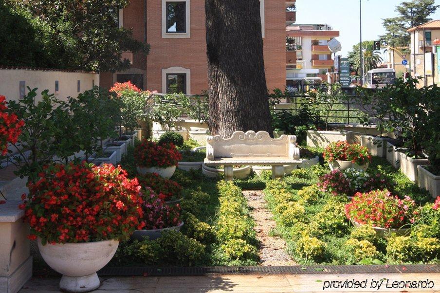 Garner Aurelia By Ihg 4*