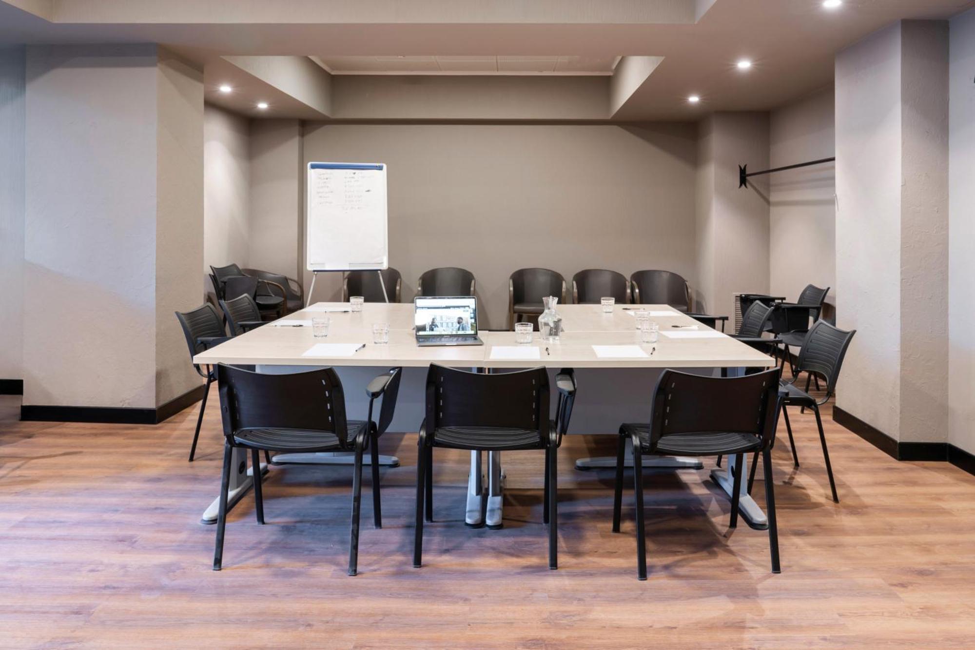 Garner Aurelia By Ihg Roma