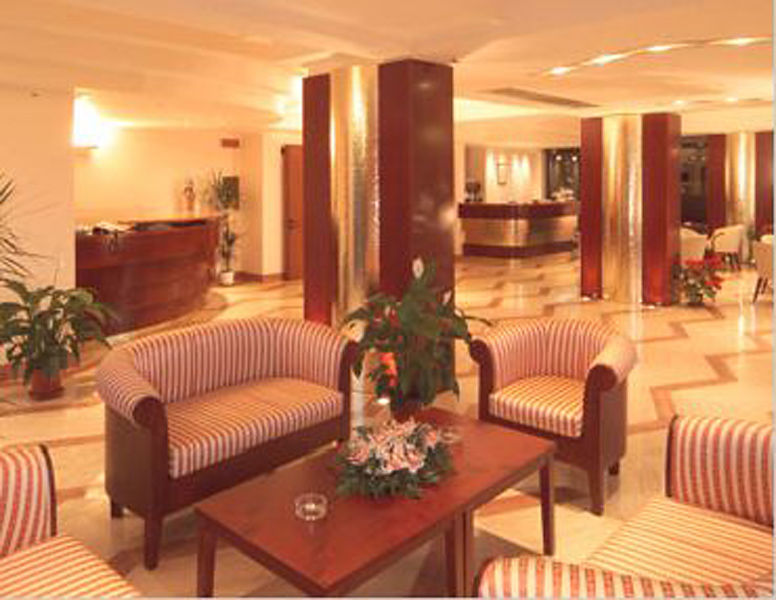 Garner Aurelia By Ihg 4* Roma
